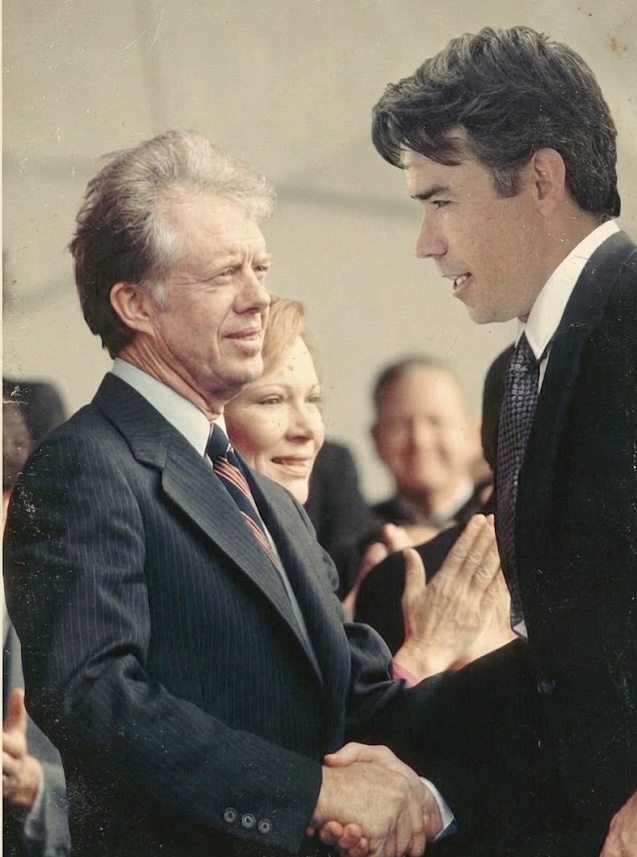 A photograph of the Walls family with President Jimmy Carter and Rosalynn Carter